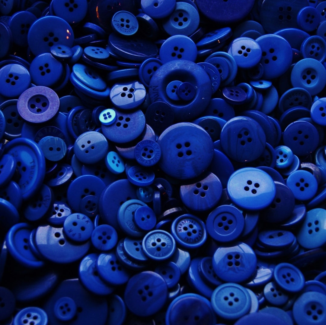 100 Dark Blue, Assorted Buttons, Royal Blue Assorted Size Mix Grab Bag ...