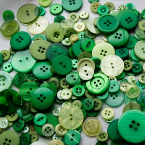 Assorted Buttons 