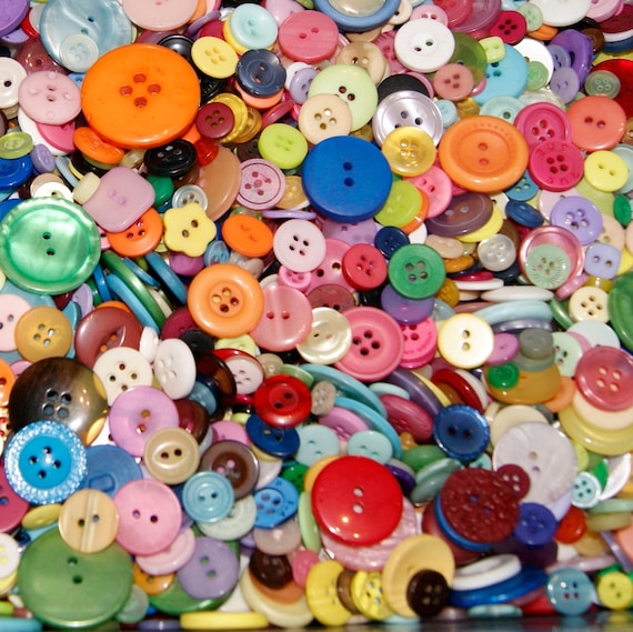 200 Assorted Colorful Buttons Multi Colors Mixed Sizes Craft Supply Variety