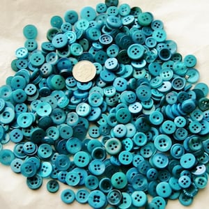 200 Buttons, Teal Turquoise  Small  Buttons, Small Button Mix Assorted Size Mix Grab Bag Crafting Jewelry Collect (1247)
