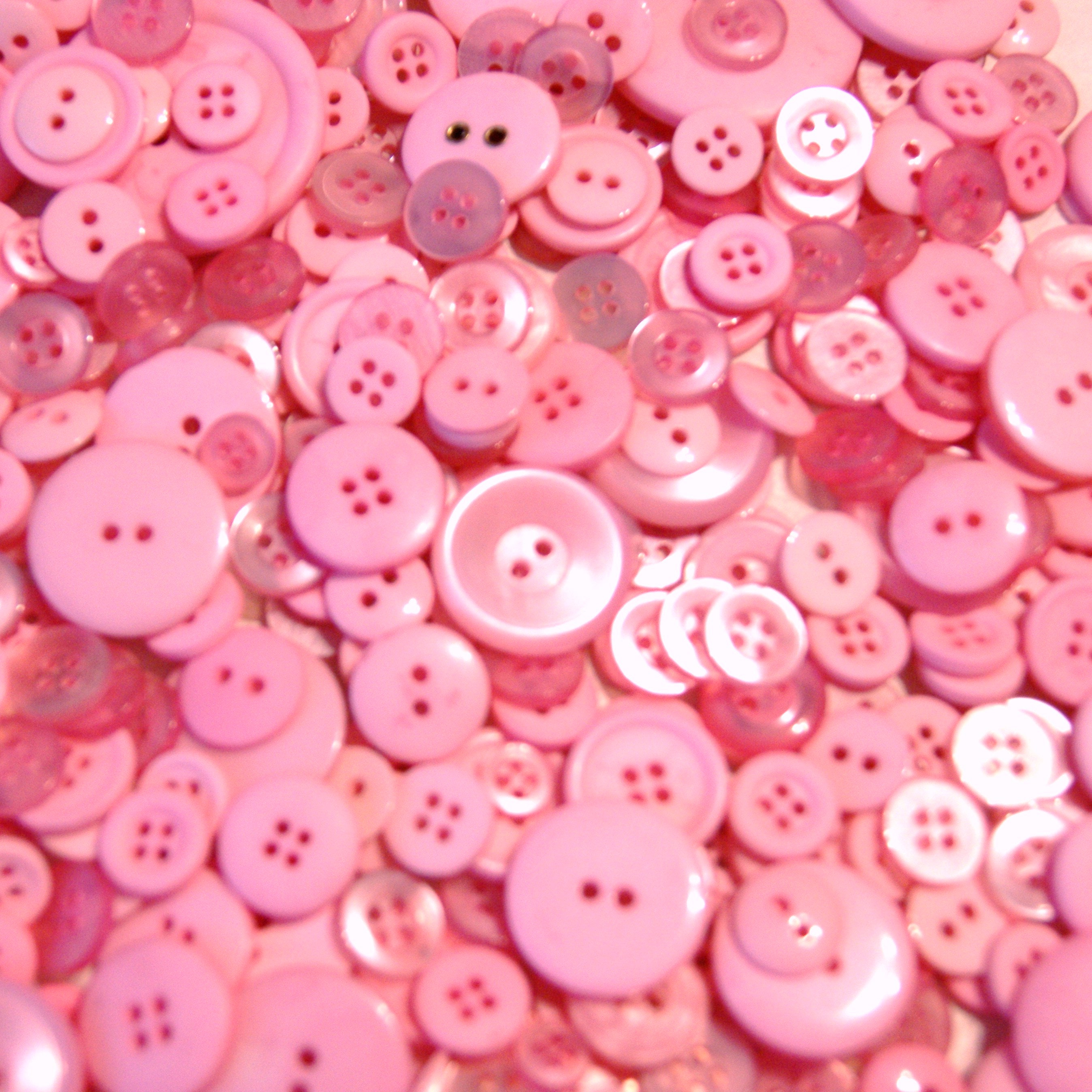 100 Pink Buttons, Mixed Assorted Sizes, Sewing Buttons, Craft