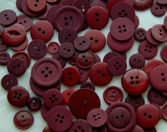 100 Cranberry Red Buttons, Wine Red, Burgundy, Crafting, Sewing, Jewelry - Collect (1624)