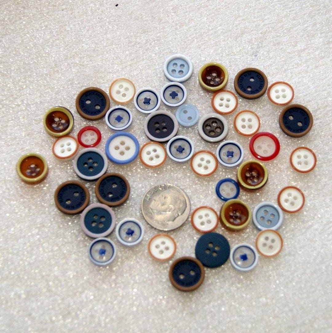43 Mixed Buttons, 1/3