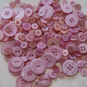 50 Pink Button Mix,  Petal Pink  assorted sizes, Sewing, Grab Bag, Crafting, Jewelry, Collect (1582)