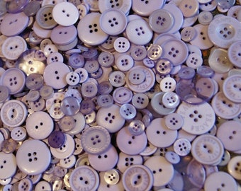 100 Lavender Buttons, Assorted Size Mix, Sewing Crafting Jewelry Collect (1398 )