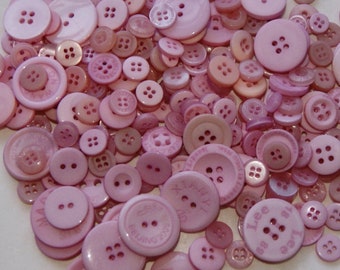 100 Pink Button Mix,  Petal Pink  assorted sizes, Sewing, Grab Bag, Crafting, Jewelry,  Collect (1581)