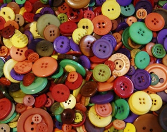 100 Buttons, Yellows, Reds, Greens, Purple, Browns Assorted sizes, Autumn Harvest Mix, Sewing, Crafting, Jewelry,  Collect (1428 )