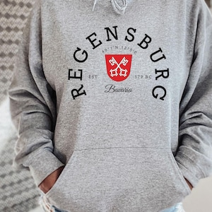Sudadera con capucha de Ratisbona. Regalo de Ratisbona, camiseta de Ratisbona, viaje a Ratisbona, casa de Ratisbona, aficionado de Ratisbona.