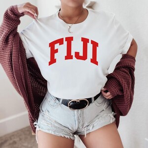 Fiji Tee, Fiji tshirt, Fiji Sweatshirt,Fijian T-shirt, Fijian tee shirt, Fiji Gift,Fiji Vacation Shirt,Fijian Cultural T-shirt