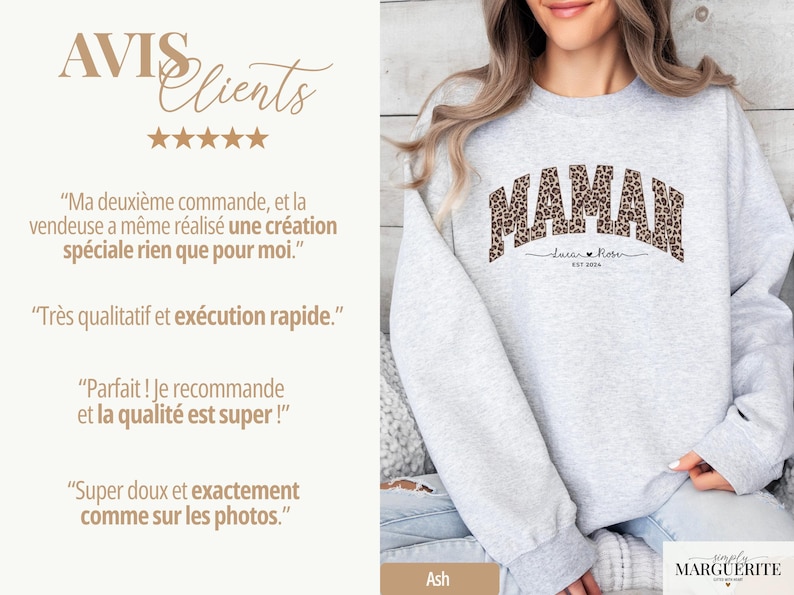 Op de afbeelding: Een lichtgrijs sweatshirt met het woord "MAMAN" in een luipaardprint ontwerp over de borst. Onder het woord "MAMAN" staat de tekst "Laca Rose EST 2024". De sweatshirt heeft een casual stijl.