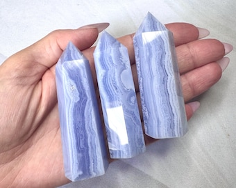 Punta de ágata de encaje azul