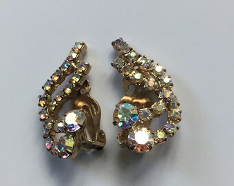 Vintage Aurora Borealis Rhinestone Gold Tone Setting Prong Set Clip On Earrings