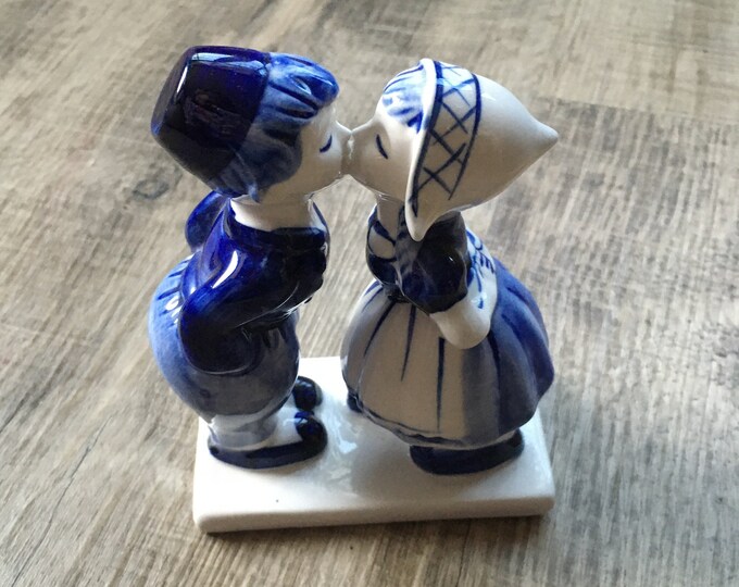 Vintage Delft Blue Dutch Holland Boy & Girl Kissing Figurine, Hand ...