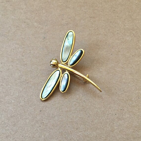 Dragonfly Gold Tone Vintage Brooch Pin Abalone Sh… - image 6