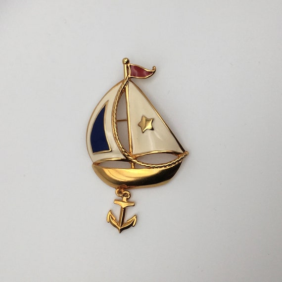 Vintage AVON Sailboat Brooch Gold Tone Red White … - image 1