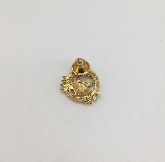 Gold Tone Crab Tie Pin with Rhinestone Vintage Pin - image 4