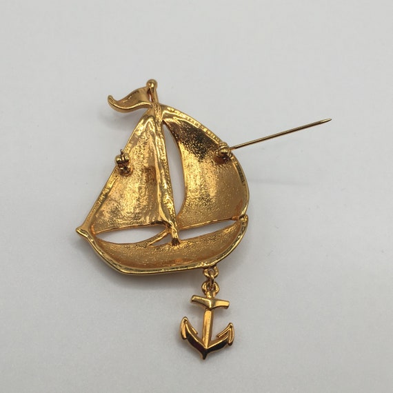 Vintage AVON Sailboat Brooch Gold Tone Red White … - image 3