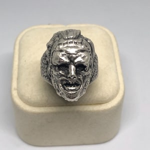 Leatherface Silver Ring – The Butcher Is Back!