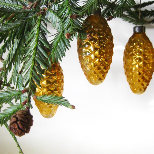 Golden Mercury Glass Ornaments 1950s Christmas Tree Glass Pinecones Gold Metallic Shiny Mid Century Modern 50s Yellow