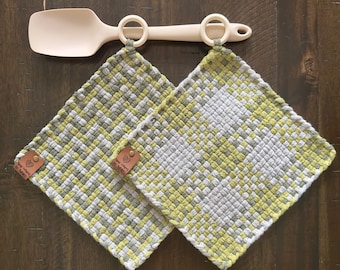 Juego de 2 agarraderas tejidas a mano 100 % algodón: tamaño profesional de 8 x 8 pulgadas, agarraderas para ollas y decoración de cocina
