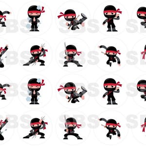Puede incluir: Conjunto de 16 pegatinas redondas con ninjas de dibujos animados en varias poses. Los ninjas llevan ropa negra con cintas rojas en la cabeza y sostienen armas como espadas, bastones y estrellas arrojadizas.