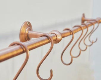 Antikes Topfband aus Kupfer mit S-Haken aus Massivem Messing