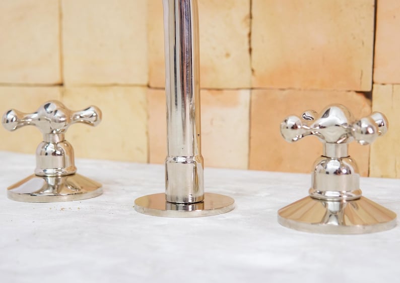 brass bathroom faucet, widespread faucet, gold vanity faucet, luxury bathroom faucet, solid brass sink faucet, modern bathroom tap, brass sink tap, 3 hole bathroom faucet