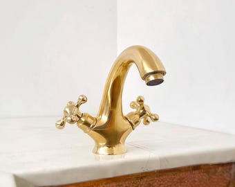 Unlackierter Badezimmerhahn aus Messing, Einlochdesign, Wasserhahn mit doppeltem Griff, Vintage-Stil