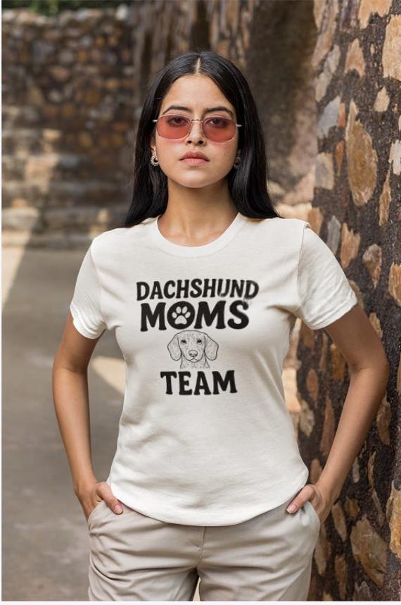 Dachshund Mom PNG Shirt Design, Cute Dog Lover Sublimation Graphic, Wiener Dog Clipart, Printable Pet Art for T-Shirts and Gifts