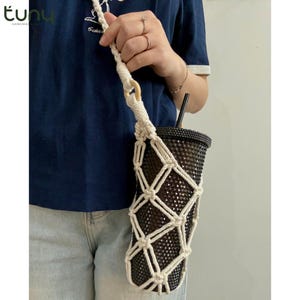 Macrame Crossbody Water Bottle Holder, Stanley Cup Holder, Mother’s Day Gift, Teacher Gift, Water Bottle Holder for Traveller - H011