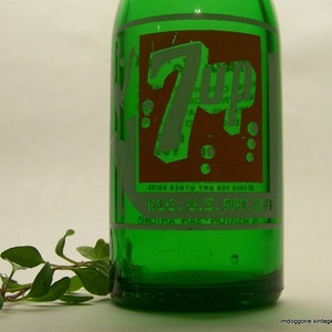 7 Up Swim Suit, Seven Bubbles Vintage Soda Bottle, 7Up Bottling Co Houston - San Antonio TX, 1947, 7 Oz ACL Soda Bottle, Farmhouse Decor