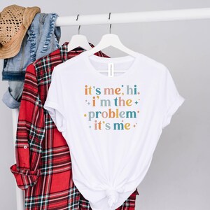 It&#39;s Me, Hi, I&#39;m The Problem It&#39;s me Shirt, I&#39;m the problem retro, Christmas Shirt, Gift for her, Holiday Gift, Personalized gift