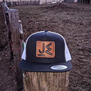 Chapeau de marque en cuir personnalisé