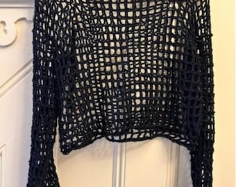 That&#39;s Meshed Up Top Crochet Patterns