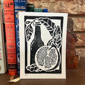 Granaatappelwijnprint - Handgedrukte, handgesneden originele kunst voor muur, keuken, kaarten, cadeaus en meer