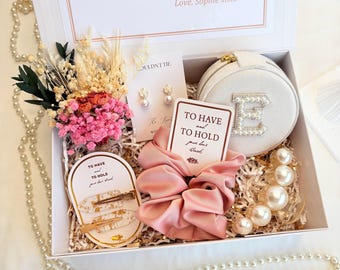 Coffret cadeau pour demoiselle d'honneur junior, cadeau de demande en mariage pour petite fille d'honneur, cadeau de mariage personnalisé rose poudré avec fleurs sauvages séchées, demoiselle d'honneur junior