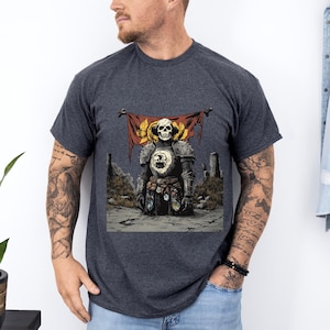 Maglietta Skull Warrior, maglietta grafica Dark Fantasy Medieval Battle, maglietta artistica Gothic Warrior, abbigliamento moda alternativa maschile