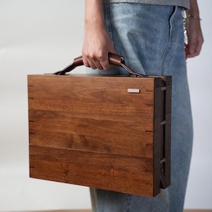 Caja de herramientas de madera para marroquinería, organizador de herramientas de marroquinería multicapa con estantes extraíbles, estuche de almacenamiento portátil para manualidades.