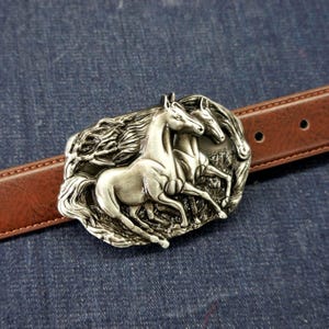 Silver Horse Belt Buckle,Western Cowboy Accessory,Galloping Horse Design,Gift for Him,Rustic Animal Belt Buckle, Running Horse Buckle