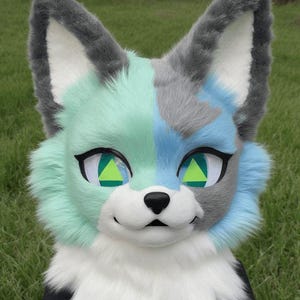 Frost Blue Eyed Fox Fursuit Head, Custom Fursuit Head, Kenomo Theme Party, Fursuit Mask, Fantasy Creature, Furry, Fursuit Fans, Cosplay