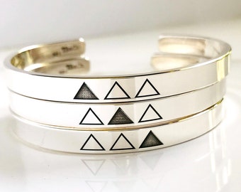 Best Friend Bracelet Set . Personalized Triangle / Mountain Jewelry Cuff . Siblings Jewelry . Set of 2 to 7 Bracelets . Sisters Bracelets