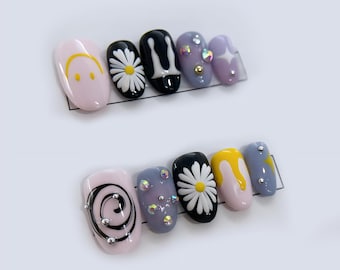 GDragon Press on nails - GD Press On Nails Earthy Tones Silver Chrome Design | G-Dragon Nails Set
