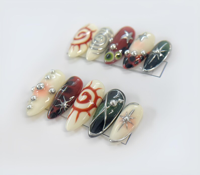 Colorful Y2K Press On Nails Unique Abstract Swirl Star False Nails Silver Studs Glue On Trendy Nail Set image 2