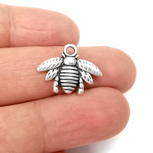 Honey Bee Charms Antique Silver Plated (20x16mm) G28143