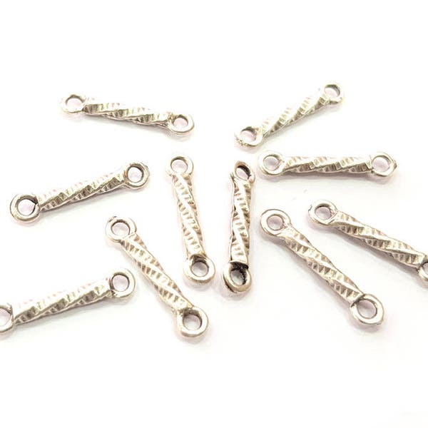 Ringed Rod Connector Twisted Connector Antique Silver Plated Metal (20x4mm) G11376