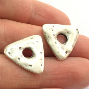 5 Triangle Charms Silver Charms  (20mm) Antique Silver Plated Metal  G5822
