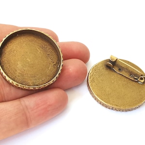 Hammered brooch holders Pin brooch Blanks Brooch Bezel Antique bronze plated brooch Pin findings  (35mm Bezel size)  G25321