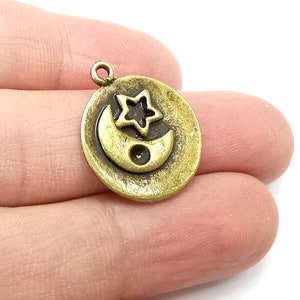 Moon Crescent Star Charms, Antique Bronze Plated Charms (24x20mm) G33701