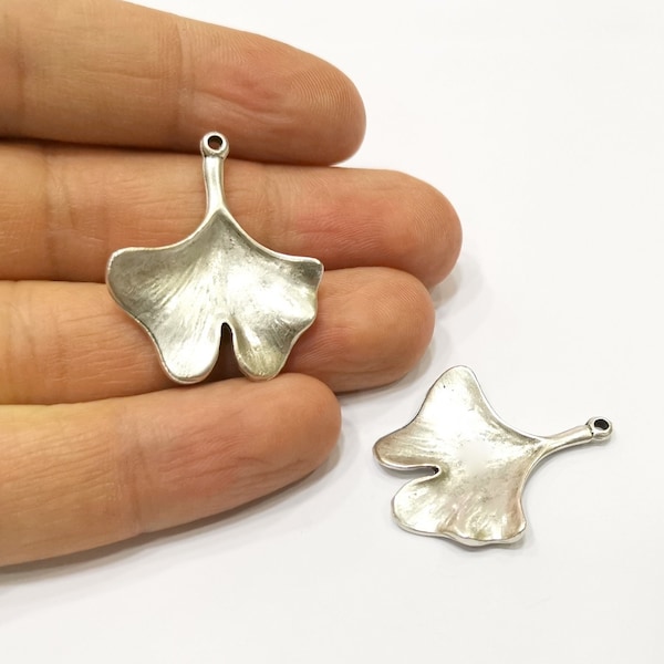 Ginko Charms Leaf Charms Antique Silver Plated Charms (33x27mm)  G9983