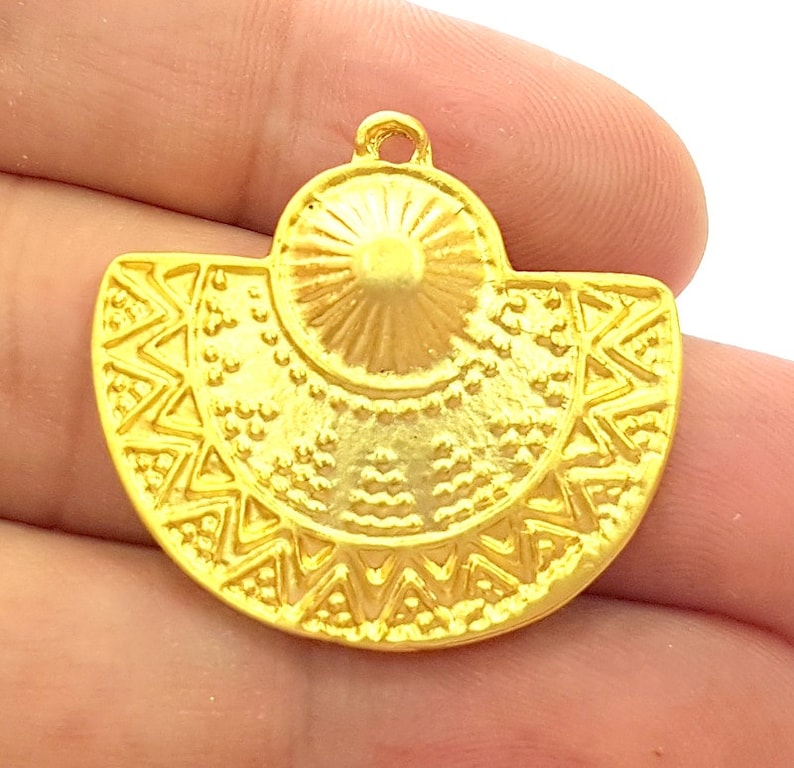 Gold Plated Medallion Pendants 32x29mm G6220 Etsy